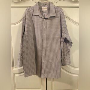 Roundtree & Yorke Men's Blue & White & Tan Check Dress Shirt